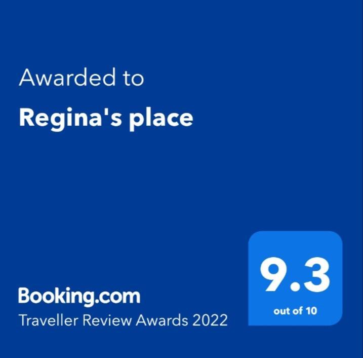 Regina'S Place Or Akiva Екстериор снимка